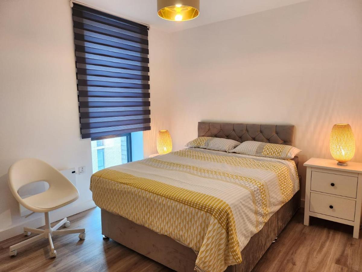 Lovely Luxury Apartment Near Luton Airport 801 외부 사진